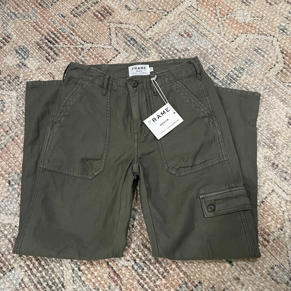 Frame pants